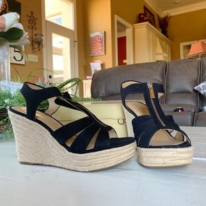 BRAND NEW never worn Michael Kors wedges